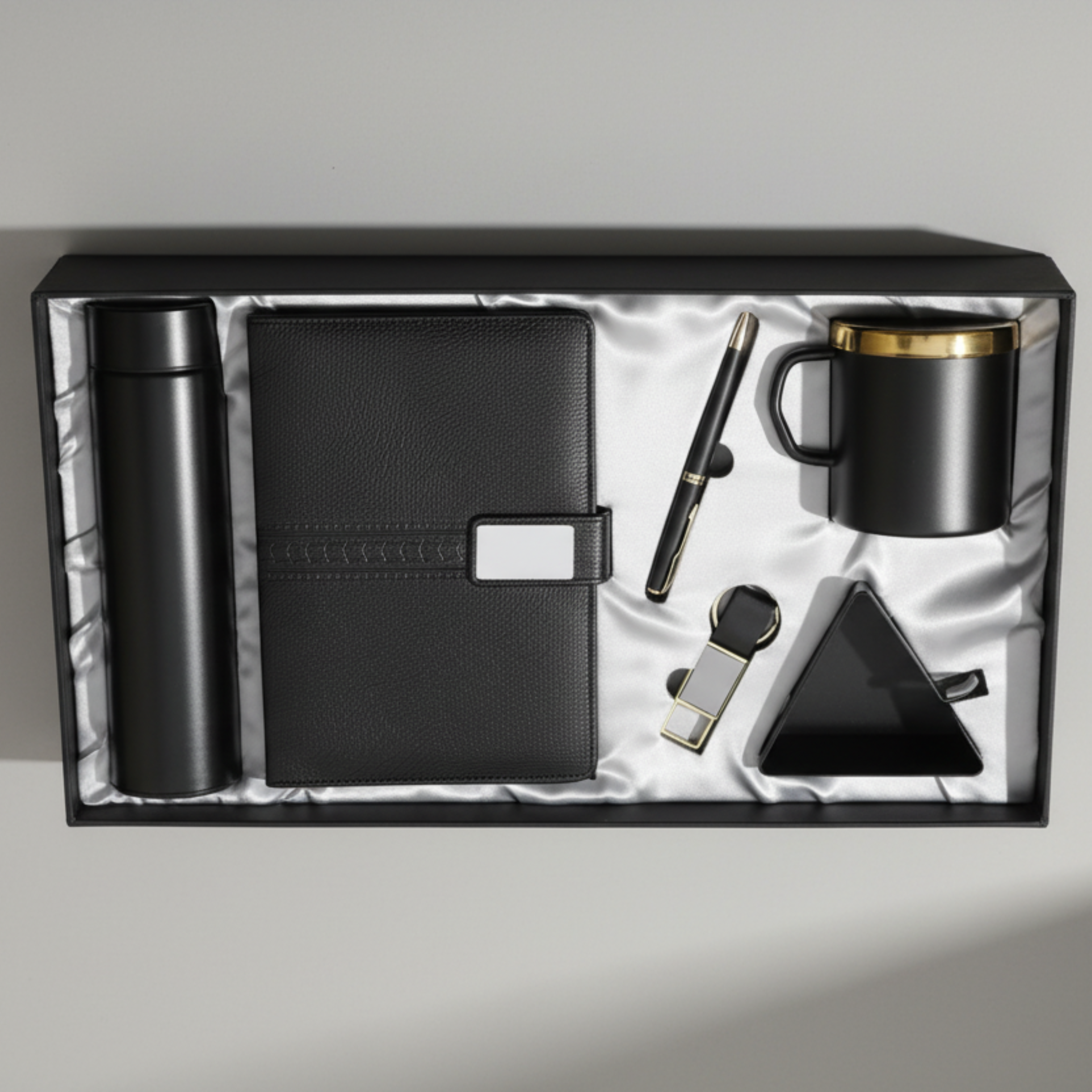 Vistaro 6-in-1 Luxury Gift Hamper